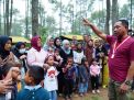 Panglima TNI Bagikan 2.000 Paket Sembako