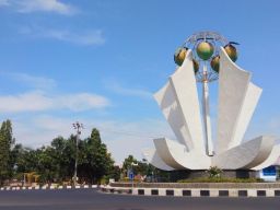 Lucky Hakim Bukan Sosok Pejabat yang Amanah