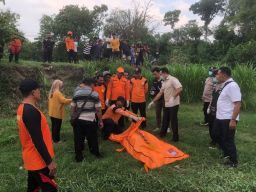 Tim Gabungan Berhasil Menemukan Korban Orang Hilang di Sungai Brantas