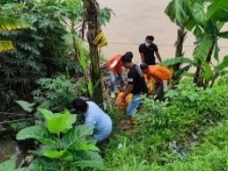 Warga Desa Kaliwungu Ditemukan Meninggal Dunia di Tepi Sungai Brantas