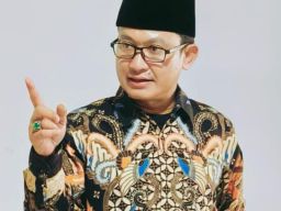 Putusan Mahkamah Konstitusi atas Gugatan Risma - Gus Hans Ambivalen