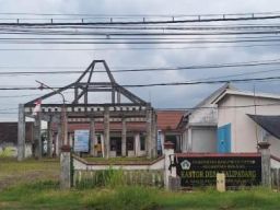 Bantuan Keuangan di Desa Kalipadang Belum Direalisasikan, Dugaan Fiktif Mencuat