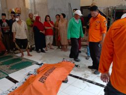 Petaka di Masjid Girilaya Surabaya, 1 Korban Tewas