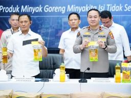 Dirtipideksus Bareskrim Polri Ungkap Kecurangan Minyak Goreng di Depok