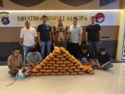 Ditres Narkoba Polda Sumatera Barat Gagalkan Peredaran 47 Kg Ganja