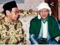 Kisah Almagfurlah Gus Dur dan Almaghfurlah Yai Shonhaji Kebumen