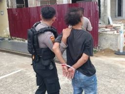 Polsek Pontianak Selatan Tangkap Pengguna Narkoba di Jalan Untung Suropati