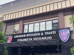 Propram Periksa Perwira Sat Tahti Polresta Sidoarjo Terkait Tahanan Wanita