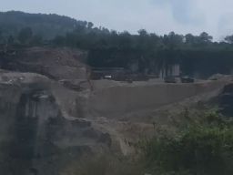 Tambang di Desa Pakis Tuban Kian Masif