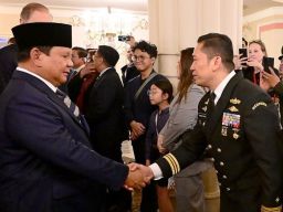 Mayor Firman Cahyadi Lulusan Terbaik di Akademi Angkatan Laut Rusia