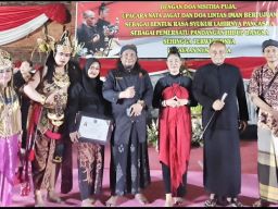 Upacara Nata Jagat dan Doa Lintas Iman di Pura Penataran Luhur Medang Kamulan