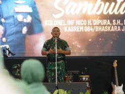 Puluhan Personil Korem Bhaskara Jaya Naik Pangkat