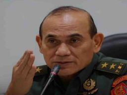 Mayjen TNI Jonni Mahroza, Dari Prajurit Hingga Rektor Unhan