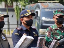 Jutaan Batang Rokok Ilegal Dimusnahkan di Bekasi
