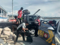 Polres Selayar Amankan 21 Dus Minuman Keras