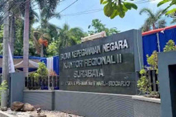 Modus Penipuan Bisa Masukkan Jadi PNS, Karbini Divonis 2 Tahun Penjara