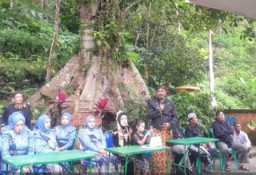 Tradisi Sakral di Desa Duyung, Ruwah Dusun Bantal Dihadiri Ribuan Orang