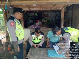 Polres Jepara Gerebek Penjual Miras Berkedok Warung dan Toko Kelontong