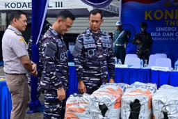 TNI AL Gagalkan Penyelundupan Arang Bakau di Pelabuhan Tanjung Priok