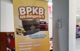 Suparti Gadaikan BPKB Mobil Tanpa Izin Pemilik ke Adira Finance Surabaya
