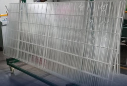 Produk Solar Glass dari Gresik Diekspor ke India