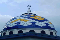 Warga Batu Sangkar Ditipu Didik Mustofa Saat Beli Kubah Masjid di Jombang