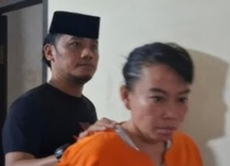 Akal Bulus Dedek Dela Mengaku Petugas Bhakti Sosial untuk Tipu Orang