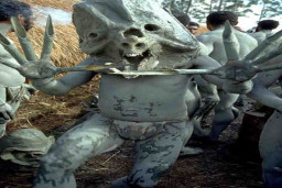 Cerita Mistis Topeng Suku Asaro Mudmen