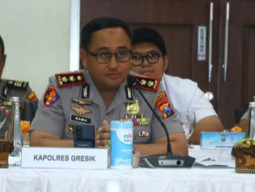 Kapolres Gresik Diminta Pindah Tugaskan Oknum Polisi Berinisial BW