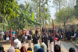 Kabinet Bayangan Gelar Upacara Rakyat di Pati