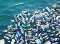 Maukah Produsen Seperti Danone Aqua Mau Membersihkan Sampah Plastik Mereka?