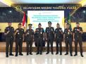 Kepala Kejari Tanjung Perak Memimpin Sertijab Kasi Intel