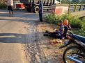 Dump Truk Pengangkut Material Tambang Tabrak Pemotor