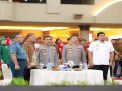 Kapolda Sumut Mendampingi Wakapolri Saat Pelantikan DPW PENA