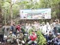 Polisi Tanam 1000 Pohon Berbagai Jenis di Area Curug Madi