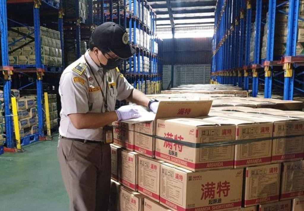 105 ton margarin dan shortening yang akan diekspor ke Tiongkok