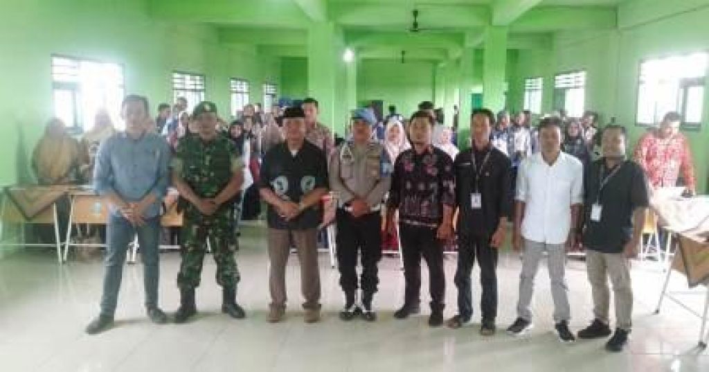 Pembinaan teknis yang ditujukan bagi para Pengawas Tempat Pemungutan Suara