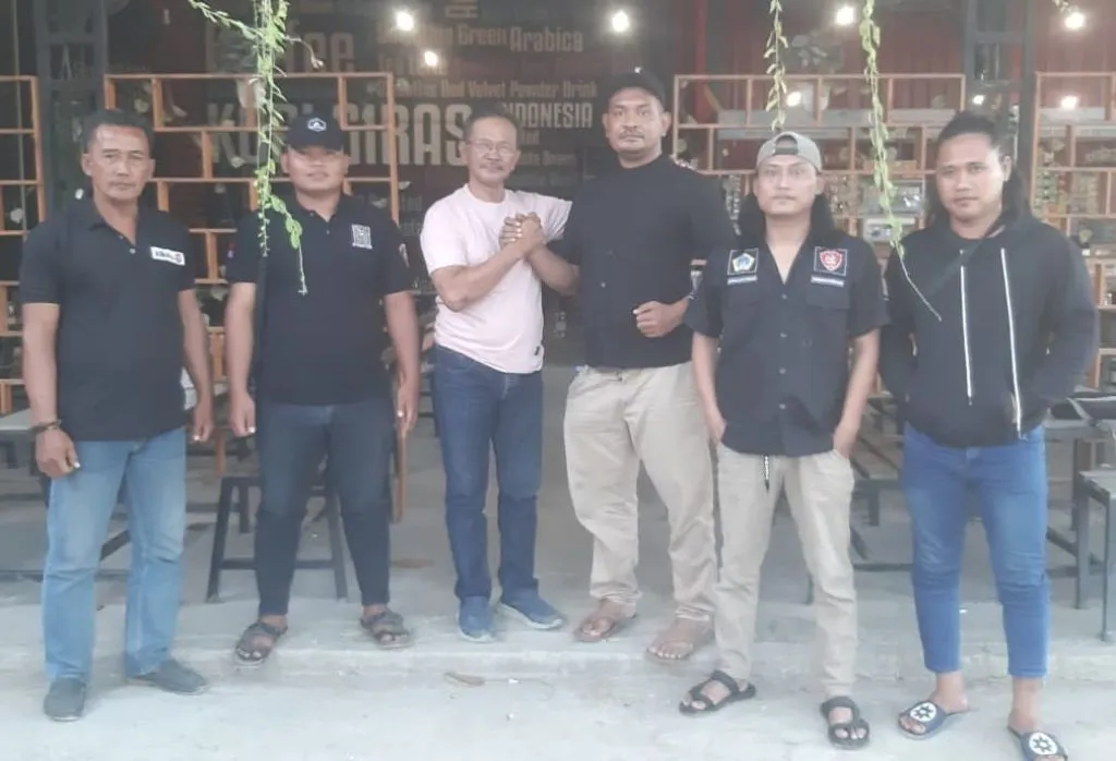 PSHT Ranting Benjeng dan Balongpanggang Ngopi Bersama IKSPI Gresik