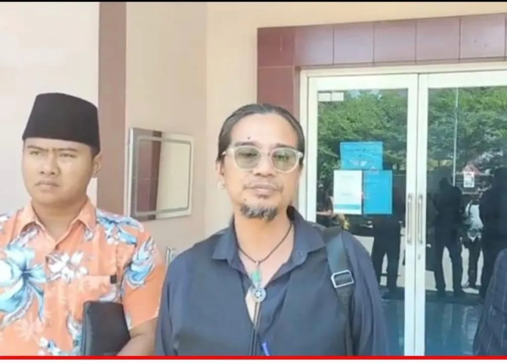 Dua SK Bacakades Duwek Buter Diduga Palsu
