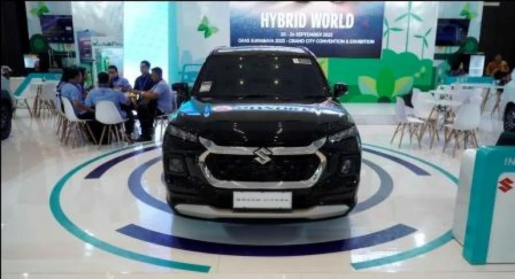 Penjualan Suzuki di GIIAS Surabaya 2023 Melampaui Target