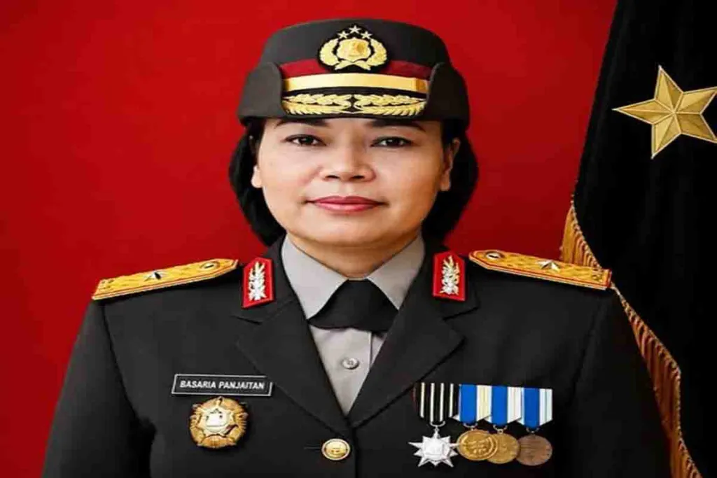 Basaria Panjaitan, Perempuan Pertama yang Jadi Jenderal Bintang 2