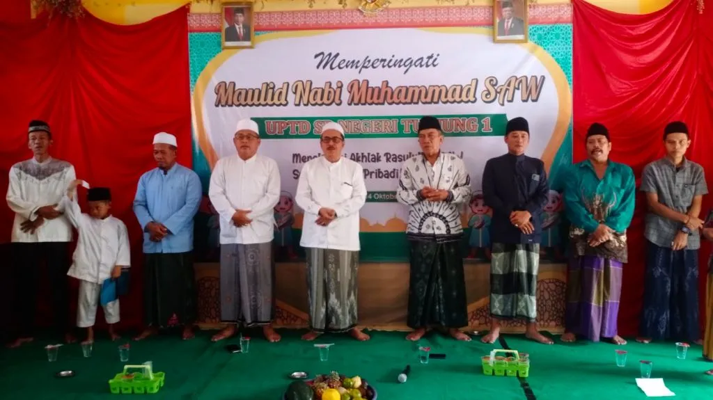 SDN Tunjung 01 Merayakan Dan Memperingati Maulid Nabi Muhammad SAW