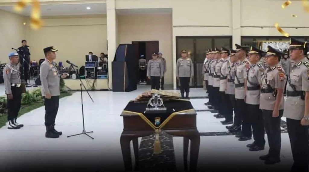 Kapolresta Sidoarjo Pimpin Sertijab Kabag Ops, Kasat Lantas dan Kapolsek Jajaran