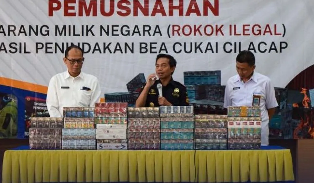Bea Cukai Cilacap Musnahkan 1,8 Juta Batang Rokok Ilegal