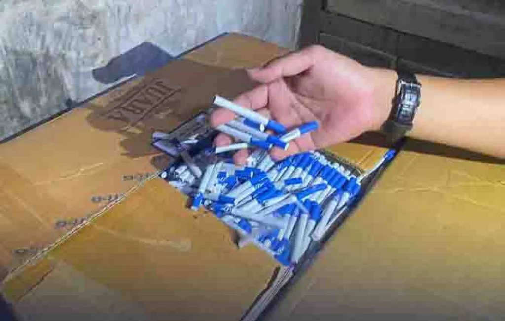 Bea Cukai Kudus Bongkar Timbunan Setengah Juta Batang Rokok Ilegal