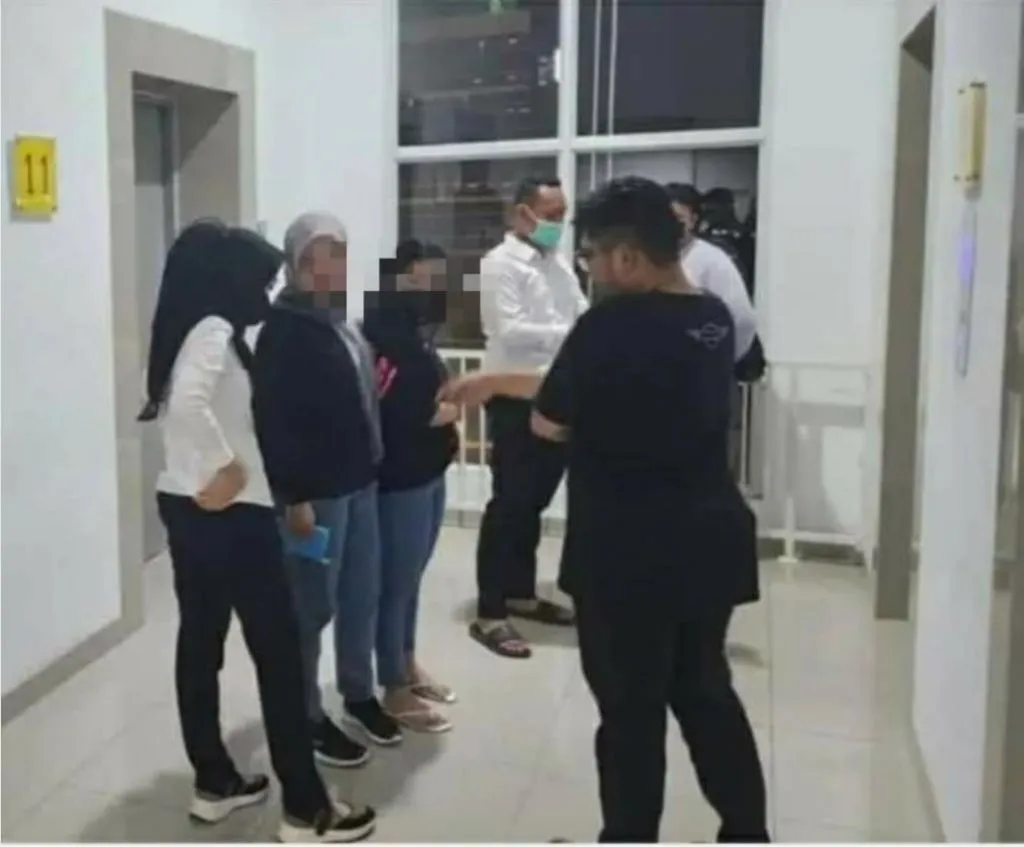 Polres Gresik Grebek Prostitusi Online di Icon Apartement Gresik