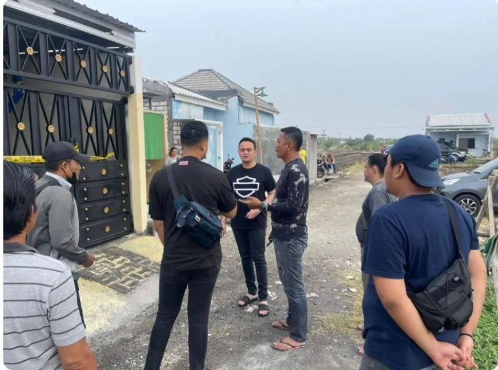 Warga Desa Pranti Digegerkan Penemuan Mayat dengan Mulut Tertancap Pisau