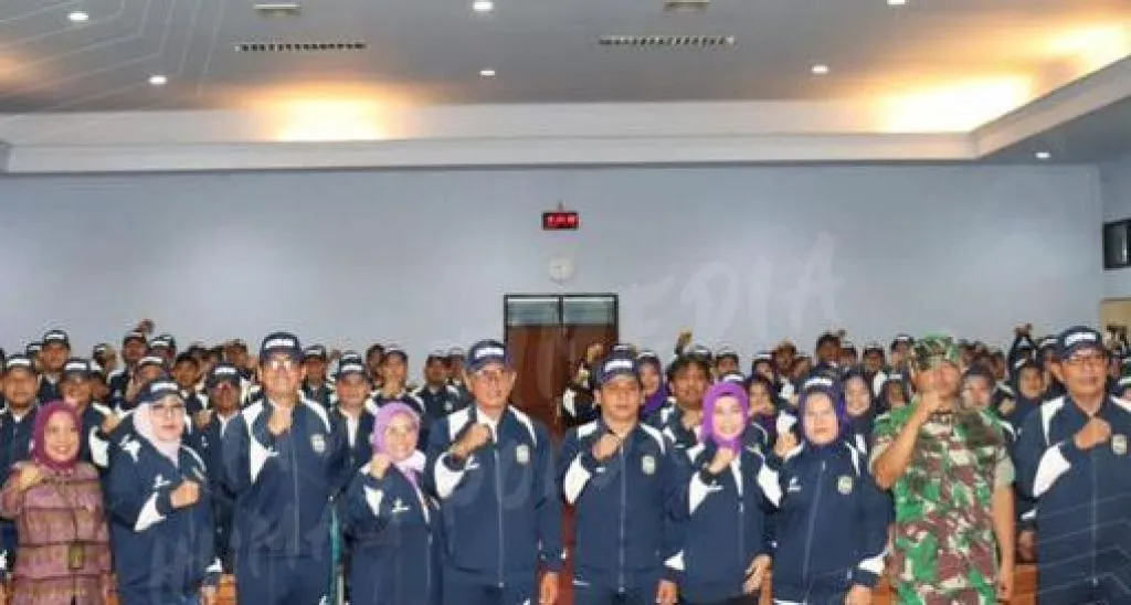 Kapolres Ciamis Ikut Melepas Kontingen Porpemda XV Kabupaten Ciamis Tahun 2023