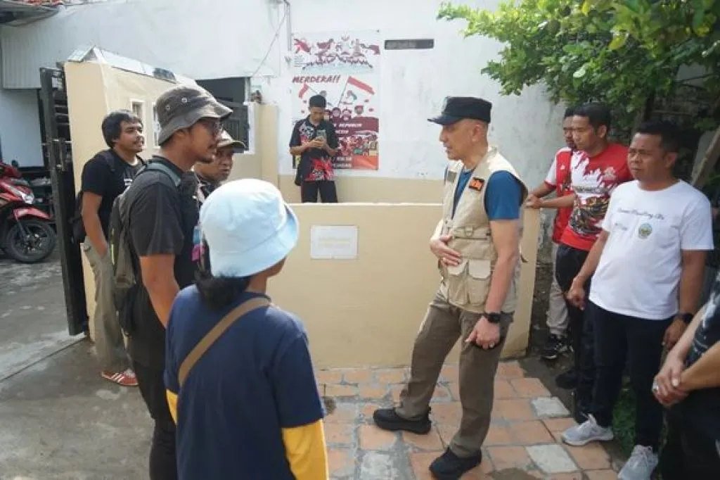 Pj Bupati Bangkalan Bersama Komunitas GakCumaJalan Menyusuri Situs Sejarah