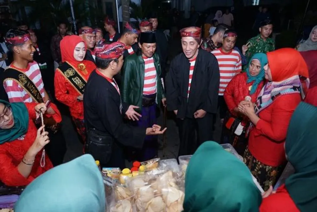 Antusias Warga Bangkalan Menghadiri Event Malam Terak Bulan